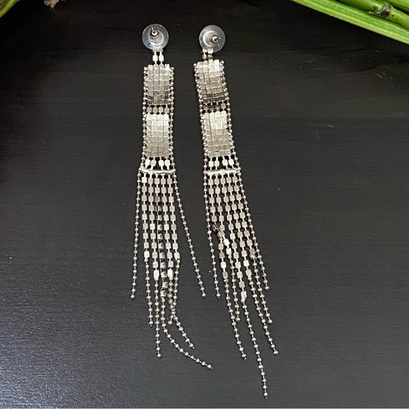 Vintage Unsigned Pavé Clear Rhinestones Drop Fringe Runway Statement Earrings - Picture 3 of 13